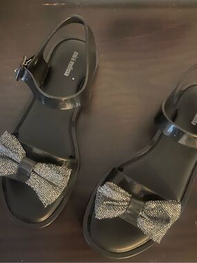 Mini Melissa Black Girls' Sandals with Sparkle Bow